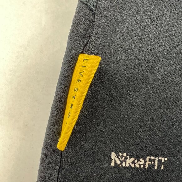 Nike Livestrong Cycling Shirt Extra Large Black 1/4 Zip Lance Armstrong Pullover - Picture 3 of 16